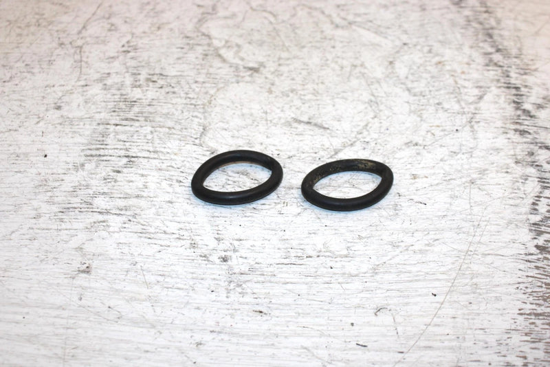 1995 Arctic Cat Pantera Oem Windshield O Ring Pair 0616-032 Q43