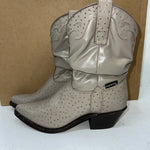New Women’s Tan Short Capezio Cowboy Boots. L 432 6 M. 20-67