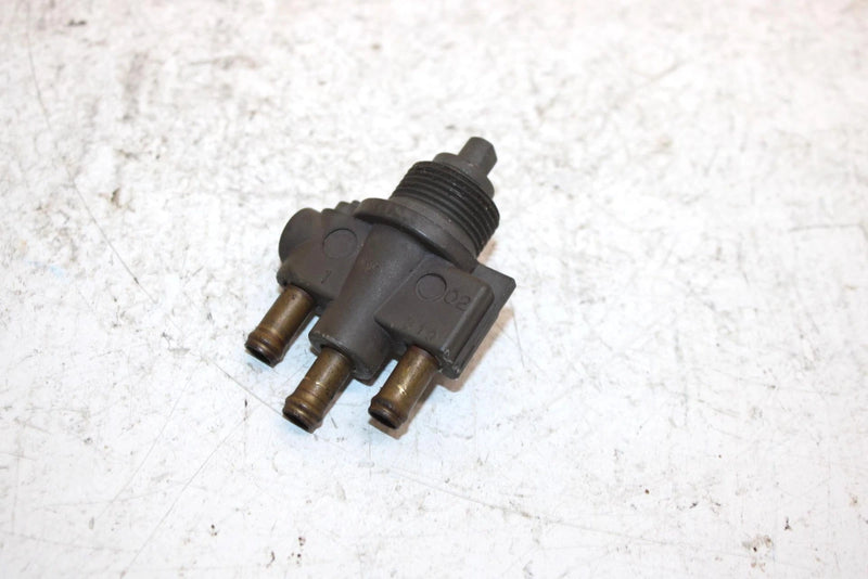 2002 Yamaha Waverunner Xlt800 Oem Fuel Selector Valve 66V-24500-02-00 JY25