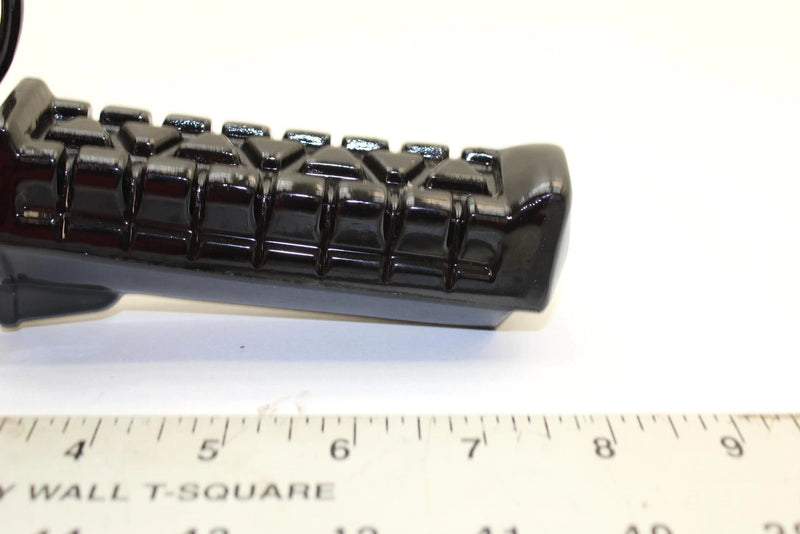 1986 Yamaha  Badger Yfm80s Oem Right Foot Peg 55X-27421-01-00 AY32