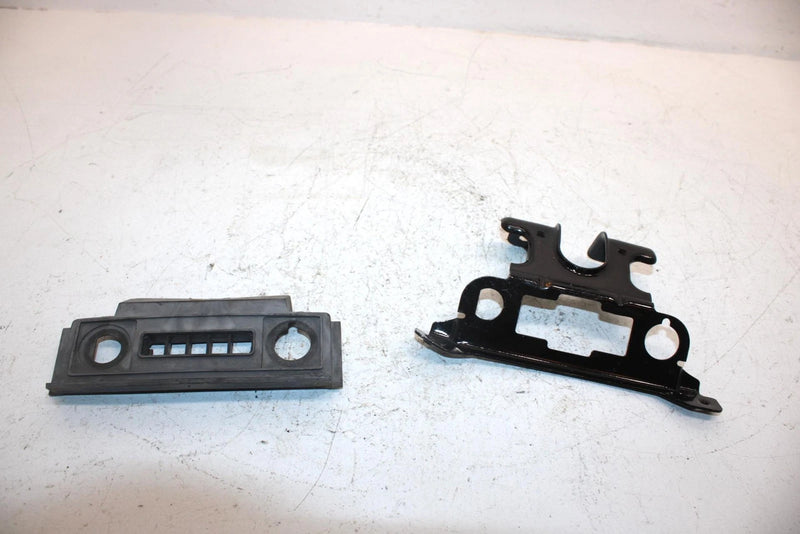 1997 Polaris Magnum 425 Oem Ignition Panel W/Bracket 5430995 5220965-067 AP166