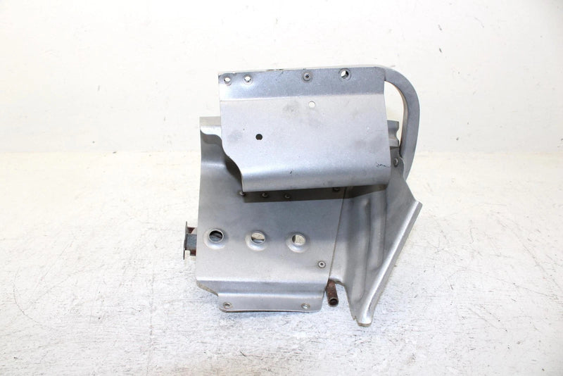 1995 Yamaha Vmax 500 Oem Right Footwell 8AB-21926-00-00 SY34