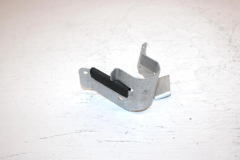 2002 Ski-doo Mxz 500 Oem Hose Support Bracket 518322699 SS16
