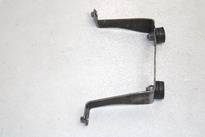 02 Polaris Magnum 325 4x4 Oem Lower Cooler Bracket 1013519 AP123