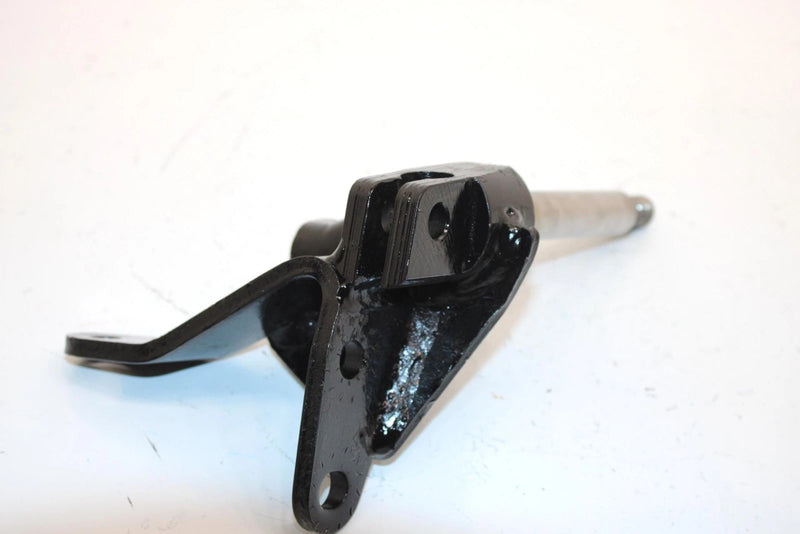 87 Polaris Trail Boss 250 2x4 Oem Right Steering Spindle 1821024 AP32