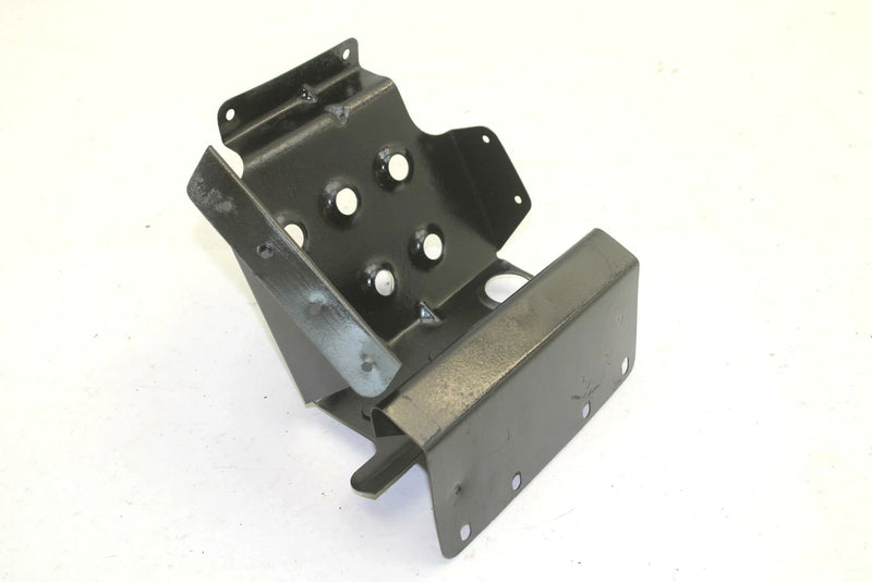 Yamaha OEM Right Foot Well 8Y2-21910-01-00 SY47