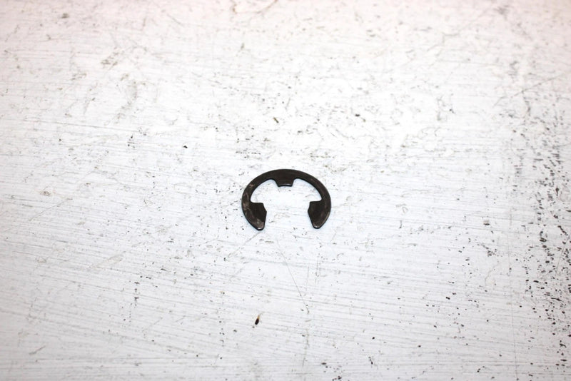 2002 Polaris Sportsman 500 Oem External Retaining Ring 3233720 Q3380