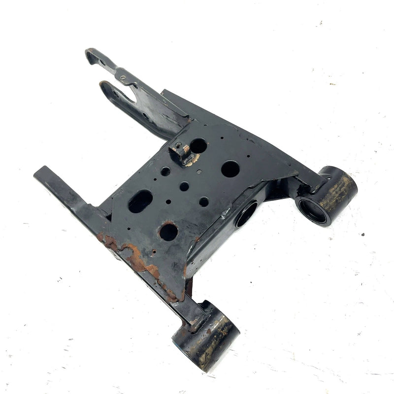 01-02 Polaris Magnum 325 4X4 OEM Rear Swingarm 1541577 AP241