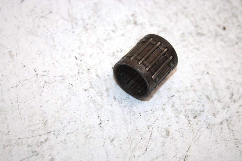 1990 Kawasaki 650 Ts Oem Wrist Pin Needle Bearing 13033-1010 JK8