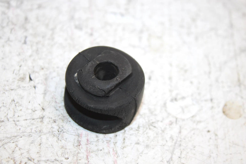 07 Polaris Sportsman 800 Efi Oem Stabilizer Bushing 5436576 5432598 Q3290