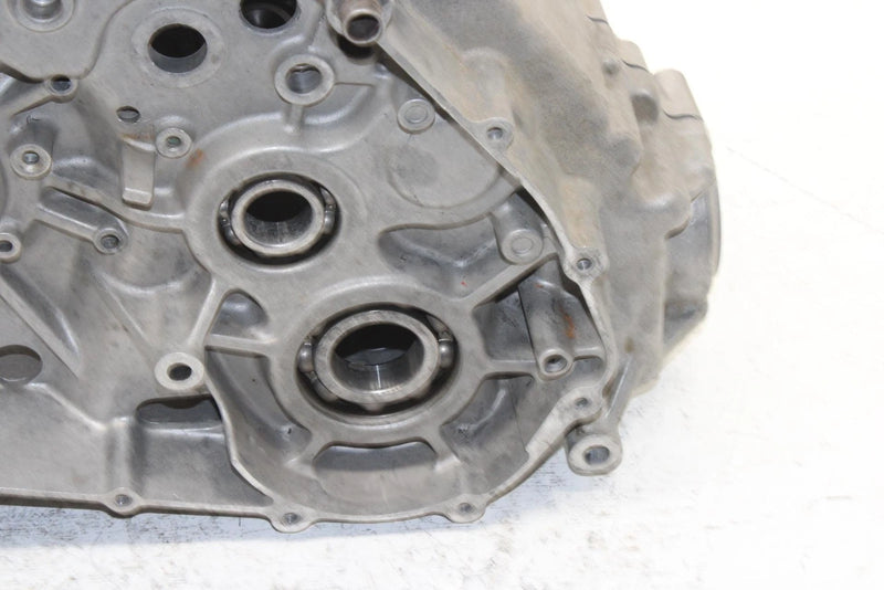 2002 Arctic Cat 375 Automatic (4x4 Green) Oem Crankcase 3402-580 AA29