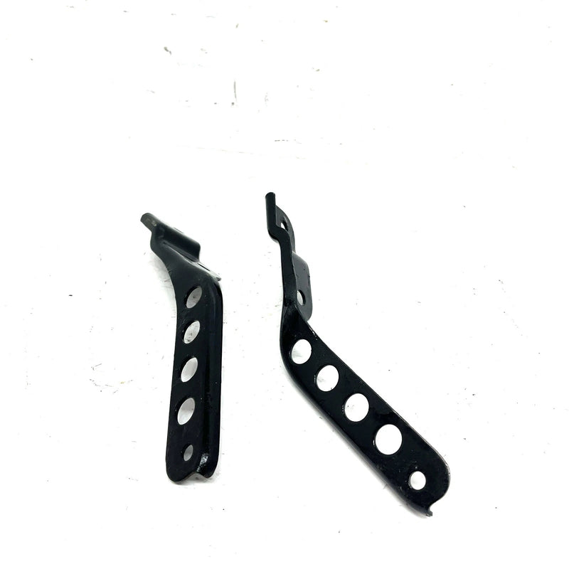93 Kawasaki Bayou 400 KLF400B 4x4 OEM Rear Fender Stay Set 35011-1618 AK32