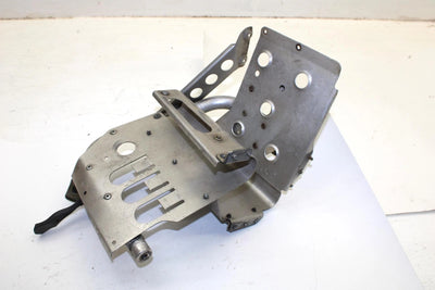 2005 Yamaha Rs Vector Oem Right Foot Well Foot Rest 8FU-21970-01-00 SY102