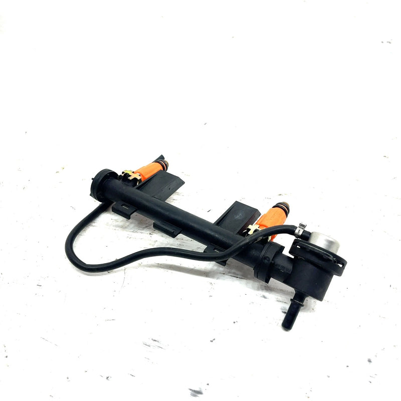 2004 Polaris MSX 110 OEM Fuel Rail 0451938 JP42
