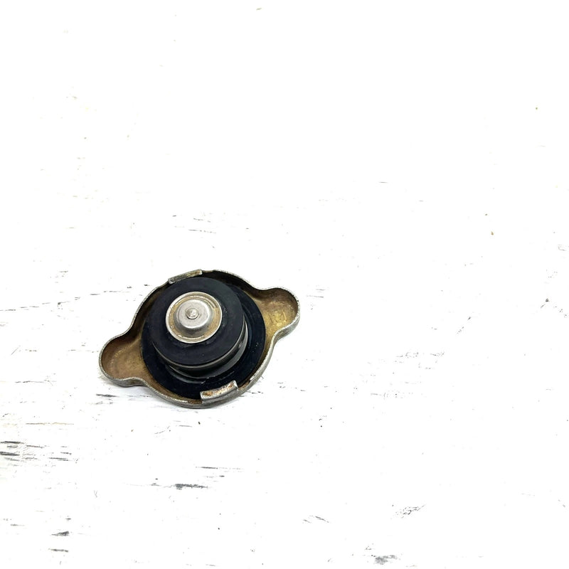 2004 Yamaha Rhino 660 OEM Radiator Cap 5ND-E2462-00-00 XY3