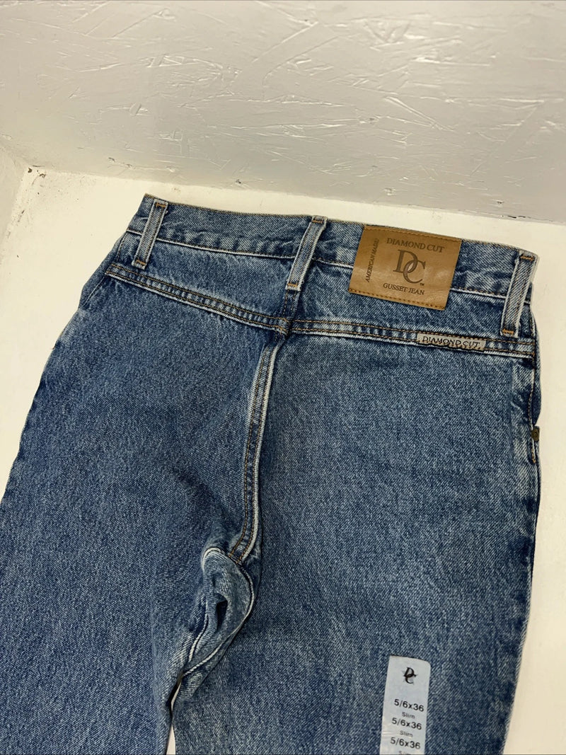 New Women’s Diamond Cut Slim Fit Gusset Denim Jeans No Back Pockets. 5/6x36 L-3