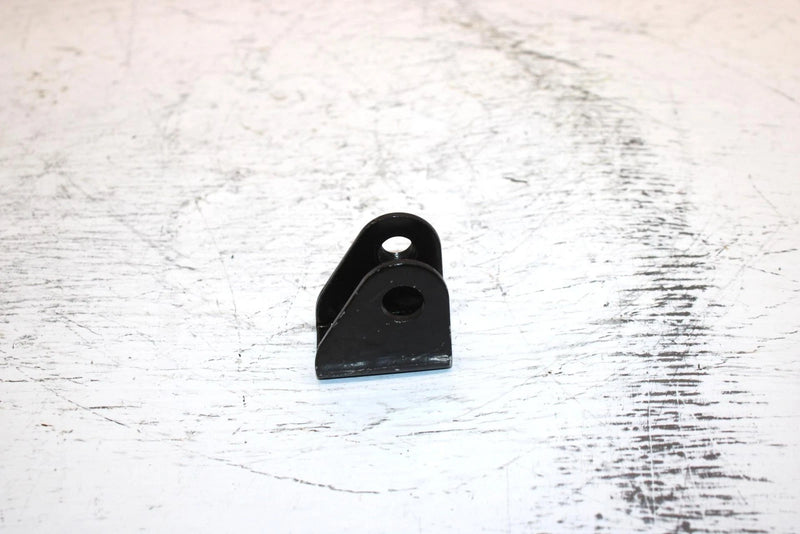 1994 Yamaha Vmax 600 Oem Motor Mount Torque Stop Bracket 8AB-2148U-00-00 SY25