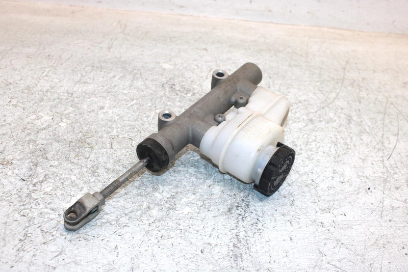2015 Polaris Ranger 570 Eps Oem Brake Master Cylinder 2204117 XP5.2