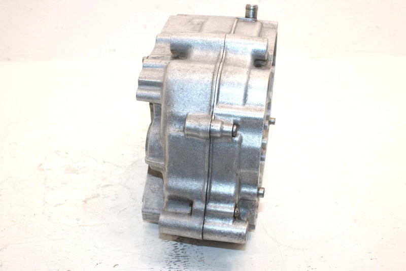 1986 Honda Trx 125 Oem Crankcase 11100-VM6-680 11191-968-306 AH41