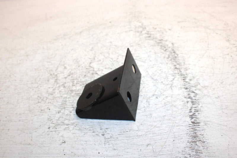 1988 Polaris 650 Oem Front Engine Mount Bracket 1011502 SP17