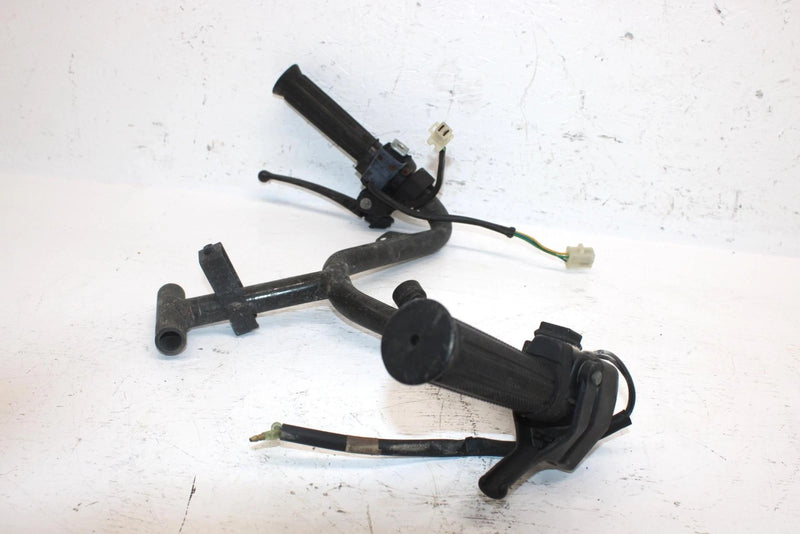 1989 Yamaha Inviter Oem Handlebar Assembly 81E-23811-00-00 SY17