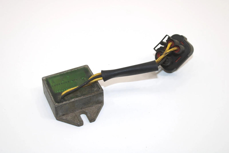 Ski-doo Oem Voltage Regulator 515175216 Q4578