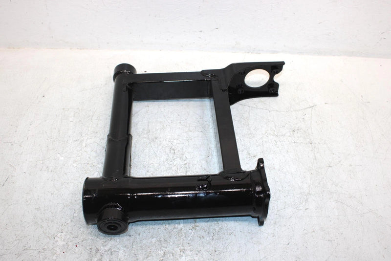 1999 Kawasaki Prarie 400 Oem Swing Arm 33001-1552 AK28