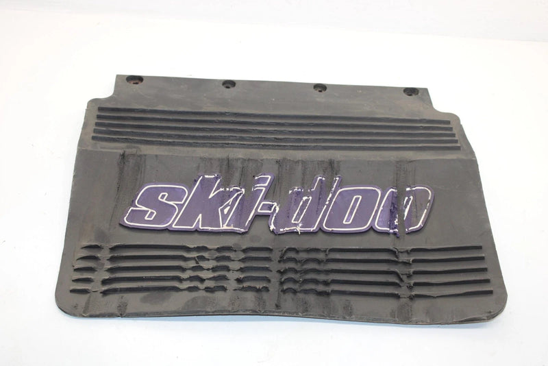 96 Ski-doo Formula Iii 600 Oem Snowflap 572076502 SSS1
