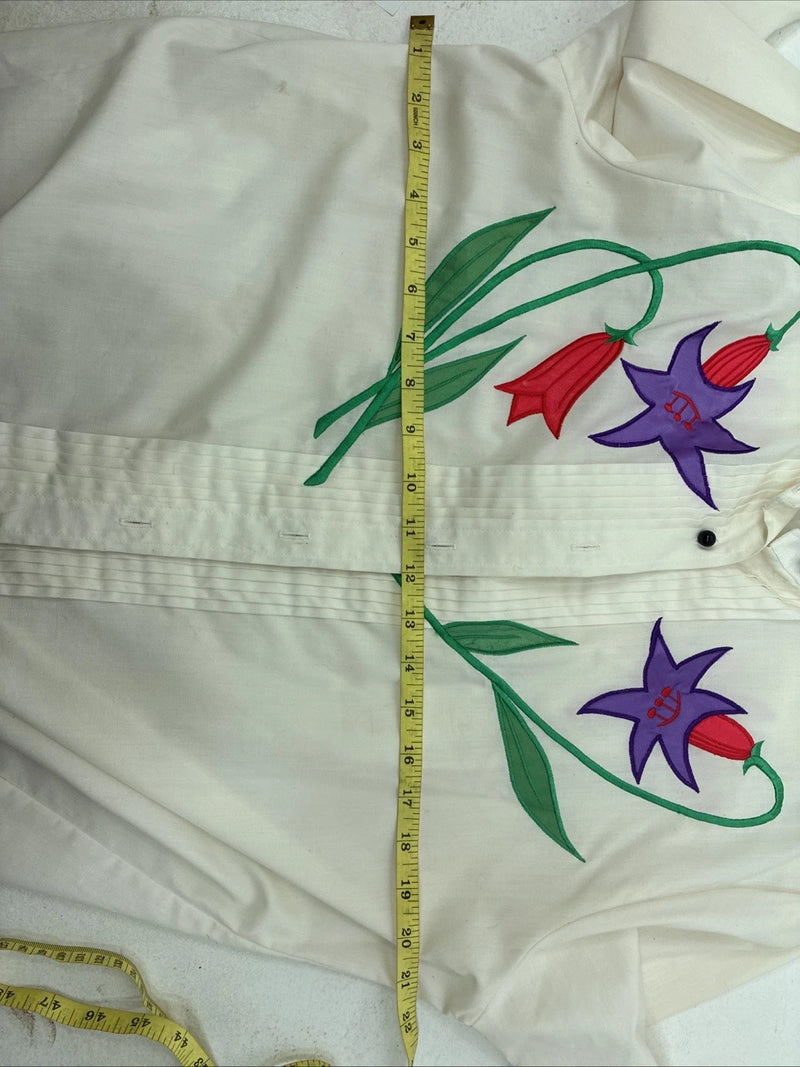New Women’s Wrangler White Design Long Sleeve Button Up Size XL TT-139