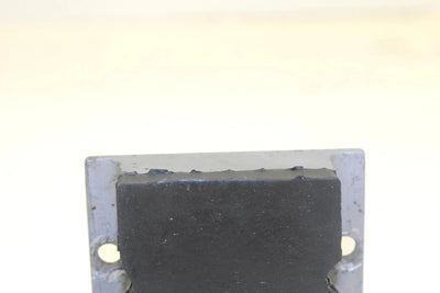 2001 Yamaha Waverunner Xlt1200 Oem Upper Mount Stopper 66V-44532-00-94 JY7