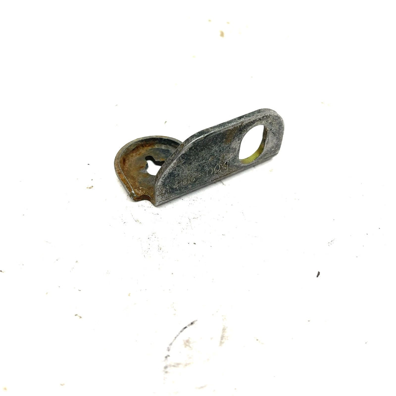 2002 Arctic Cat 375 4x4 Automatic OEM Seat Release Bracket 1406-004 AA34