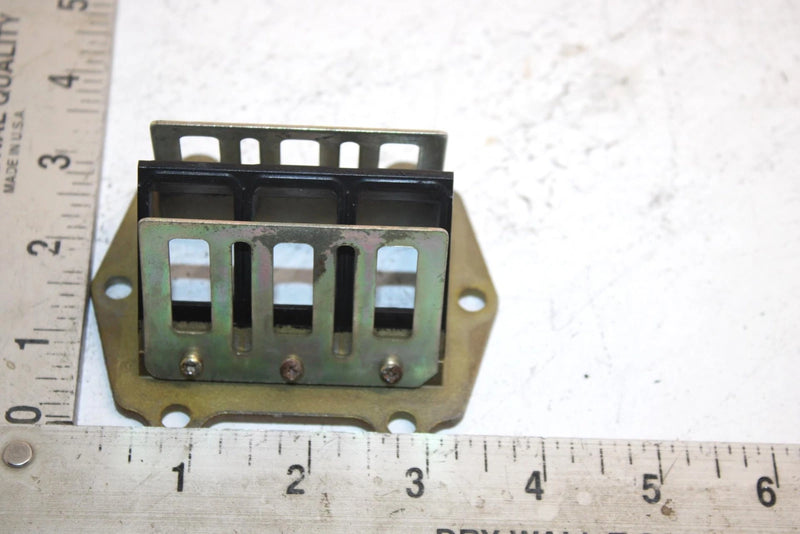 98 Arctic Cat Ext 600 Triple Oem Reed Valve Cage Set 3005-124 3004-176 SA304