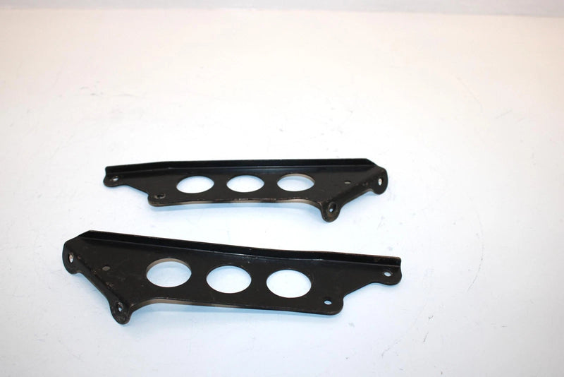 03 Yamaha Rx1 Oem Bracket 5,6 (Pair) 8FA-2197M-00-00 8FA-2196M-00-00 SYS