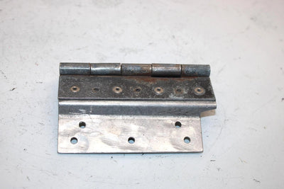 96 Polaris Xcr 600 Sp Oem Belt Cover Hinge SP95