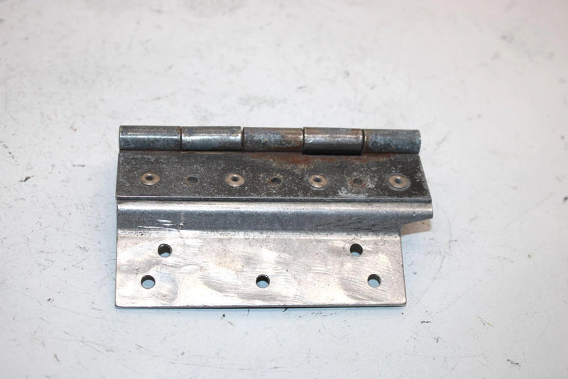 96 Polaris Xcr 600 Sp Oem Belt Cover Hinge SP95