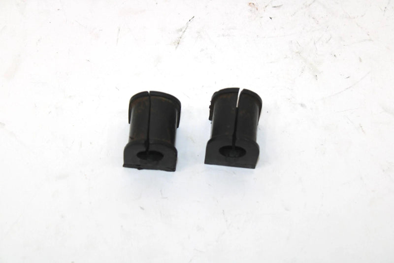 1988 Yamaha Srv Oem Front Sway Bar Bracket Pair 8L9-2386G-10-00 SY62