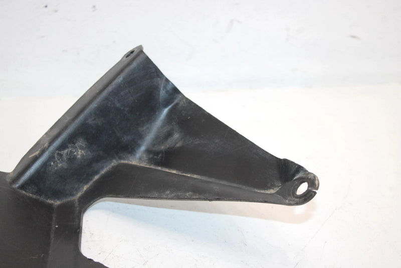 1987 Honda Fourtrax 350 A Oem Left Inner Fender 84700-HA7-670 AH39