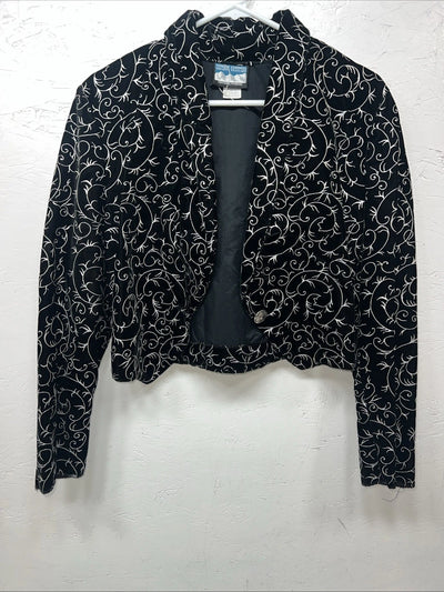 New Women’s Black Cheyenne Outfitters Short Show Jacket Small WW-2