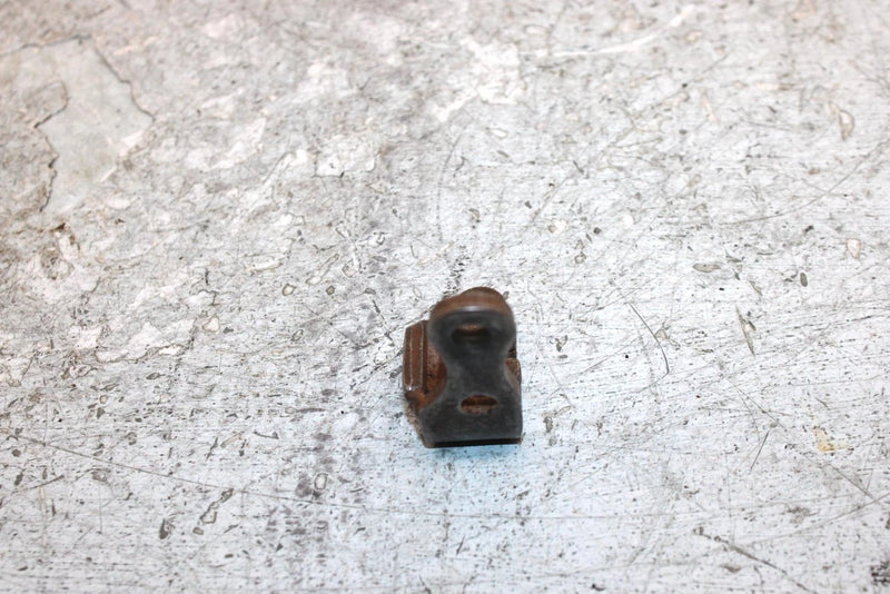 1988 Yamaha  Moto 4 Oem Cable Holder 29U-21161-00-00 AY23