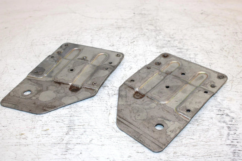 1997 Yamaha Vmax Sx 700 Triple Oem Skid Mount Bracket Set 8CR-21950-06-00 SY10