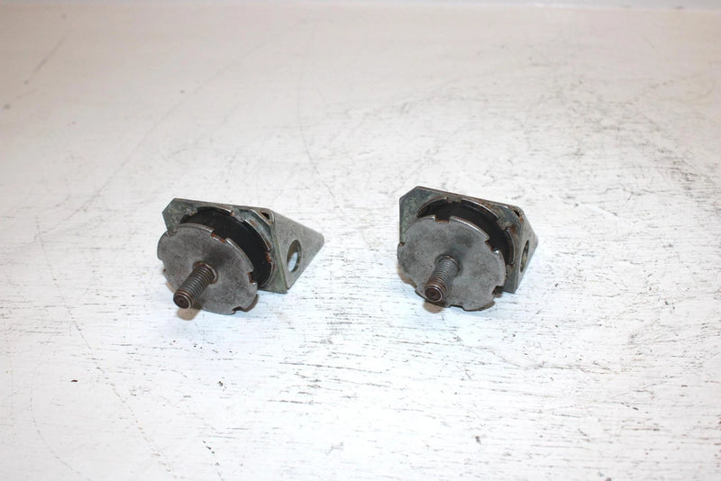 1998 Ski-doo Formula 500 Oem Engine Support Pair 570127700 512050900 SS1