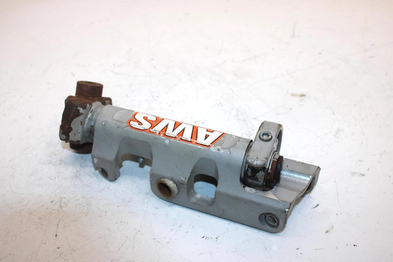 05 Arctic Cat M6 Efi 141 Oem Right Steering Knuckle 1703-630 SAS2