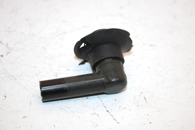 94 Yamaha Vmax 600 Oem Plug Cap Assy 81E-82370-20-00 8DG-82370-00-00 SYS
