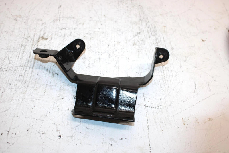 88 Yamaha Excel Iii Oem Airbox Bracket 8G8-14498-00-00 SY12