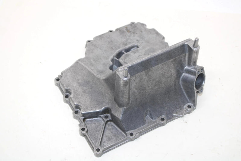 2017 Ski-doo Grand Touring 900 Oem Oil Pump Cover 420656700 SS65