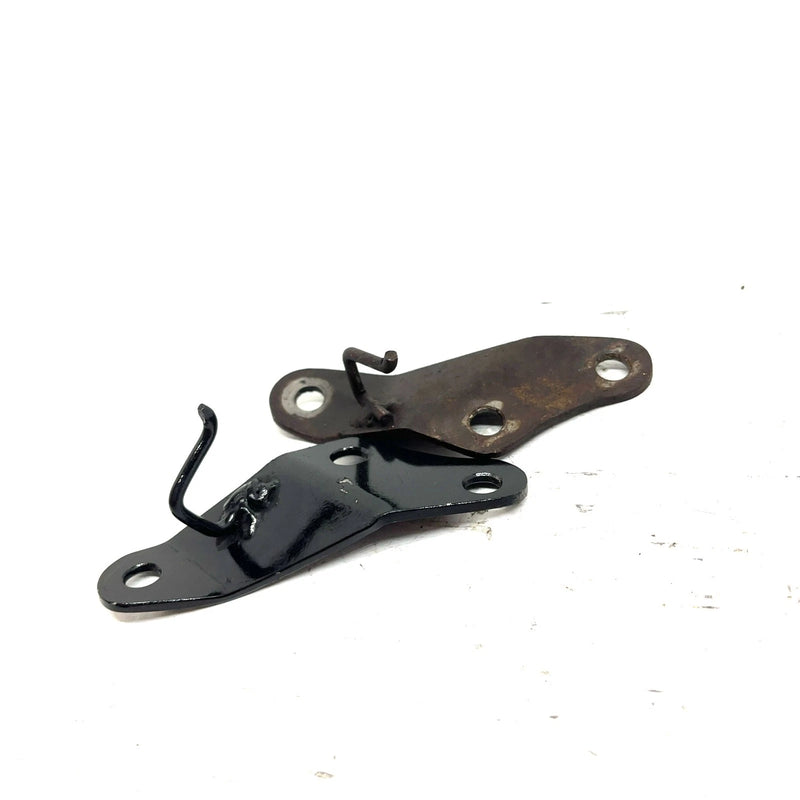 87-04 Yamaha Warrior 350 OEM Upper Engine Mount Set 1UY-21315-00-00 AY60