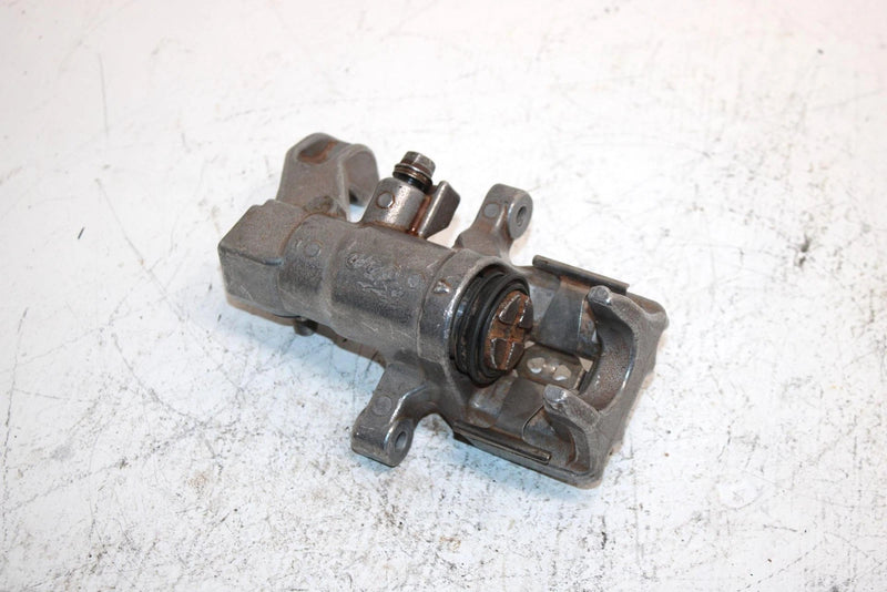 2004 Honda Fourtrax Rincon Oem Rear Brake Caliper 43150-HN8-006 AH2