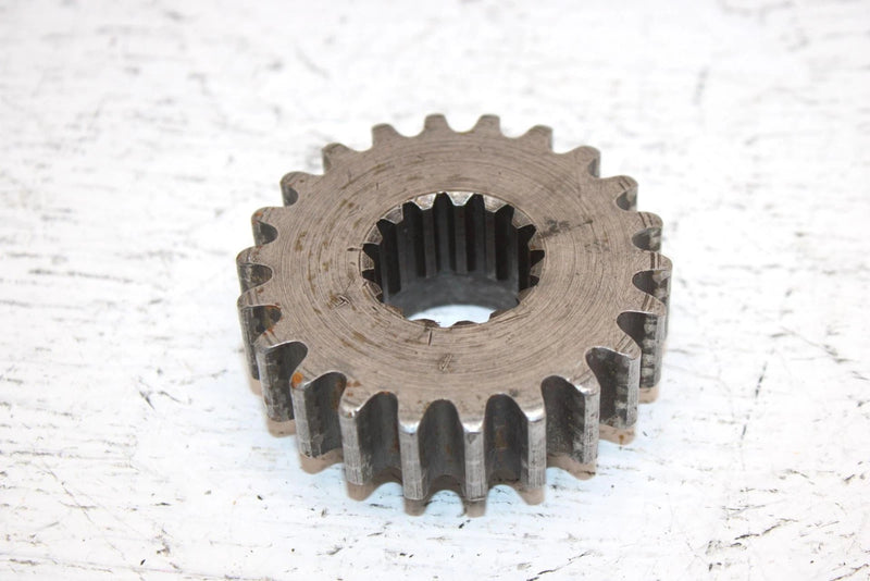 1998 Polaris 500 Oem 22T Chaincase Gear 3221087 2900004 SP39