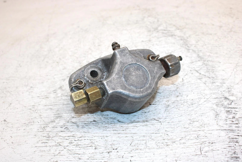 1990 Polaris 500 Oem Brake Caliper Half 1930566 SP36