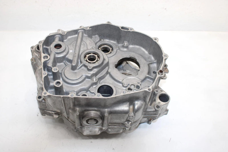 88 Yamaha  Big Bear 350 Yfm350fwu 4x4 Oem Crankcase 1YW-15100-09-00 AY20